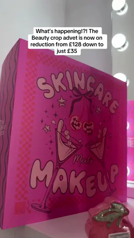 @thebeautycrop #tiktokmademebuyit #adventcalendar #thebeautycrop #blackfriday #cosyseason 