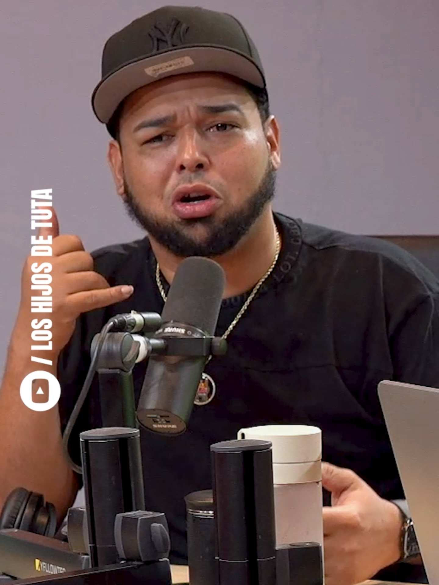 @elchivatodetuta Cuenta el dia que @luzconexion2 lo amenazó luego de venderle un teléfono malo  Contenido disponible en YouTube ¿Qué opinas?  ¡Síguenos en nuestro canal de Youtube! Los Hijos de Tuta. Link en la biografía. #loshijosdetuta #turbo98fm.