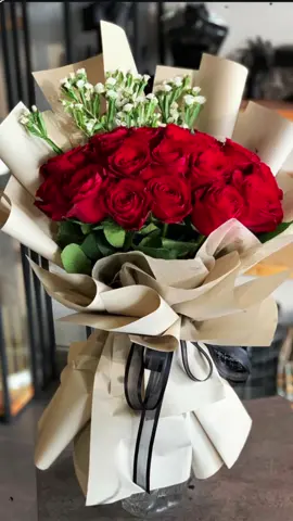 #CapCut #اكسبلور_تيك_توك_مشاهيرك_توك_ترند🎶🎶❤️😍 #خميس_مشيط_أبها_احد_رفيدا_العقبه #ورد_طبيعي_بوكيه_ورد🧸🤍 #تعليقات_ورداتي🌸🌸_احبكم😌❤ 