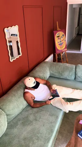 Regardez juste la beauté de ce canapé @OMHU TEDDY CORNER OPEN couleur sauge !! Juste magnifique, confortable et fonctionnel ! Rdv sur leur site pour découvrir toutes leur gamme 🔥🔥 #omhu #sofa *collaboration 