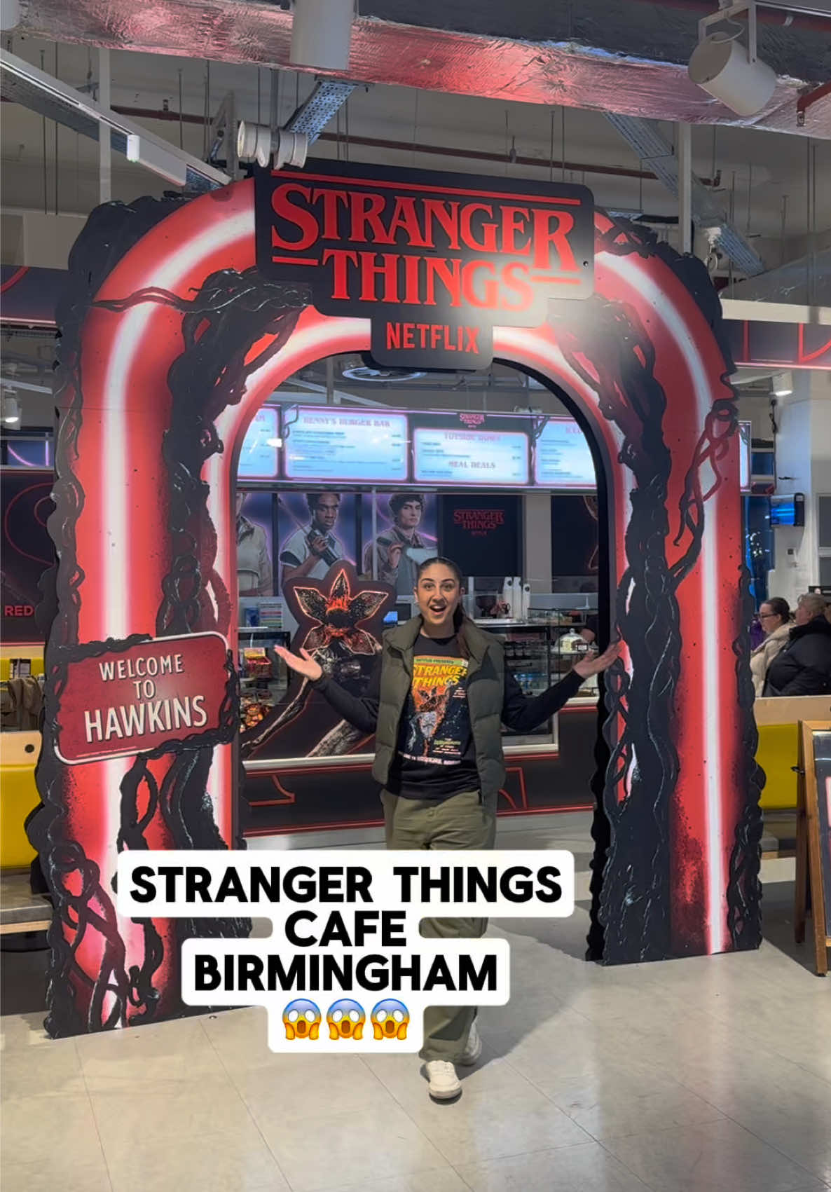 Stranger Things Cafe has arrived in Primark Birmingham, let’s check it out! #strangerthings #primark #birmingham #bullring #comewithus 