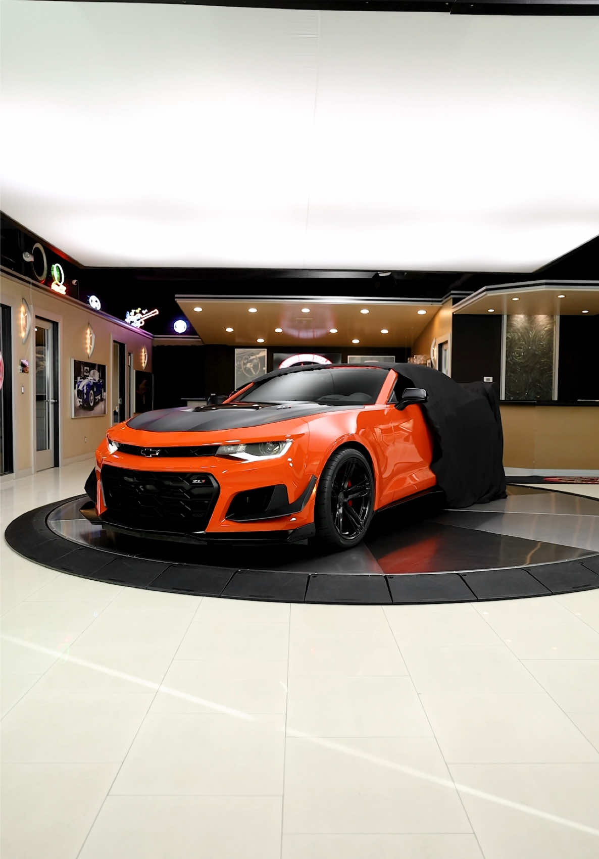 Revealing this beautiful 2021 Camaro ZL1 1LE 🔥🤘 Available Now!