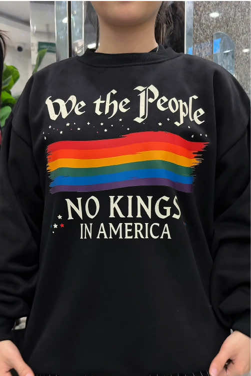 No Kings in America ❌👑 #nokings #nokingsinamerica #nokingsdayprotest #nokingsprotest #october18  #fdt #wethepeople #blacklivesmatter #LoveIsLove #feminist #mybodymychoice #nooneisillegal #treatpeoplewithkindness #readbannedbooks #transrightsarehumanrights #fyp 