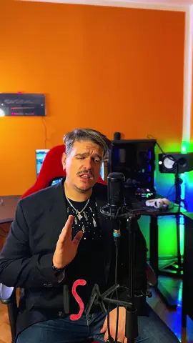 Lutka sa naslovne strane 😁… zar ne …?? Poslije vaših poruka podrške iz cijelog regiona želim samo da vam kažem veliko HVALA!!!! Uživajte i idemo dalje ❤️🥰❤️ #balkan #isaksabanovic  #viral #ribljacorba #cover      Naravno hvala: @Matrice Studio D™ za prelijepu matricu  I veliko hvala za mix i master gospodinu @bane pavlovic