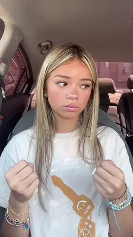 The iconic Presley emotee#demure #icon 