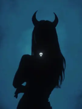 In headphones💀🎧 drop it? #angelcore #crysstales #viralsong #girls #edit 