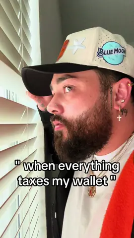 Sit my happy ahh in the house 😅  #outsiders #taxesdone #manifestboogie #nbayb #windowpeeping 