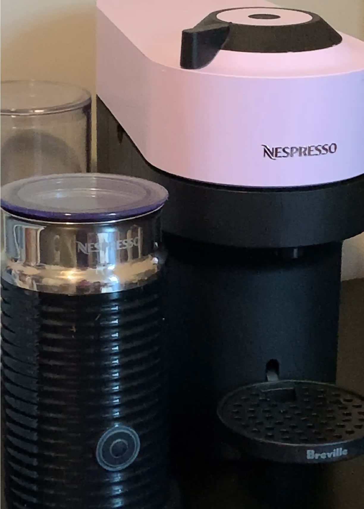 Homemade cold foam with butter pecan syrup… pure creamy perfection 🍯☕️✨ It adds the dreamiest flavor to my iced coffee and feels like a cozy Café moment right at home. #BlissfulBarista33 @bettergoodsfood  @Nespresso  @crateandbarrel  @Breville  homemade cold foam, butter pecan syrup, fall coffee recipe, iced coffee at home, blissful barista series, cozy coffee vibes, diy barista drink, fall coffee aesthetic, creamy iced coffee, coffee content ideas