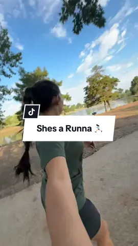 Running with a braid makes me feel invincible tbh 🪶 (Ps Running with your arm all stretched out like that is hard 🤣) #Running #nativerunner #braids 