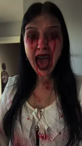 Bloody Mary… Bloody Mary… BLOODY MARY!!! 🩸#31daysofhalloween #fypシ゚viral #mysteryjewlerygirl #mysteryjewelryjar #trendingvideo 