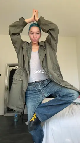 #kurtcobain #jeuneetjolie 