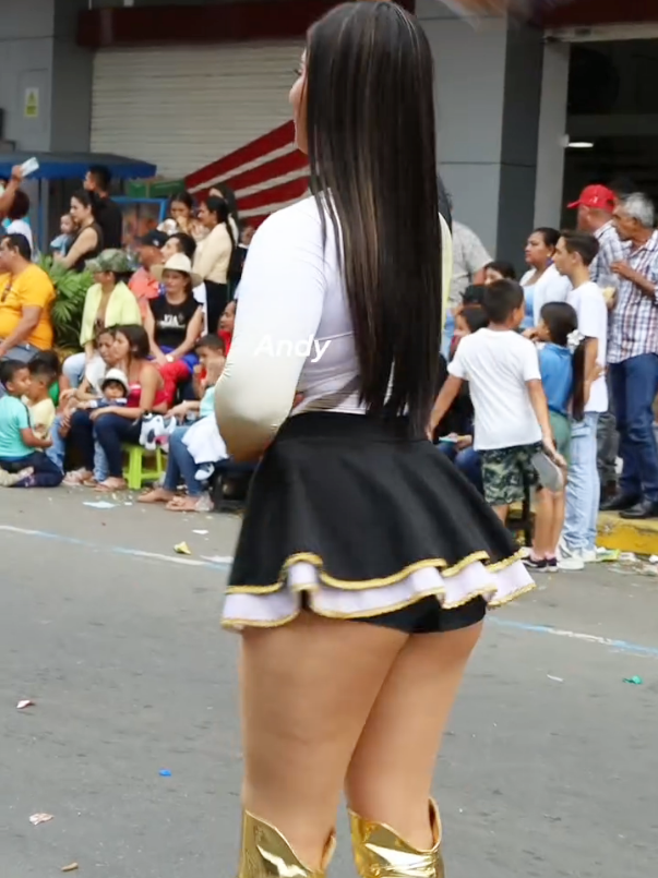 #ecuador🇪🇨 #manabi_ecuador🇪🇨 #bastoneras #anahiantonella #viralditiktok 