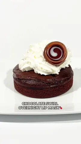 You asked🫢 We LAUNCHED!🍫  Introducing Chocolate Swirl Overnight Lip Mask, the perfect festive treat!🥹✨ #w7 #W7makeup #Overnightlipmask #chocolatelipmask #lipmasks 