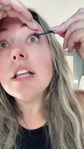 Lashes that last 7-10 days! Simple to apply, you can swim, sleep and shower in them!! @ProLash #prolash #athomelashes #howtodolashes #tiktokshopfalldealsforyou #tiktokshopblackfriday 