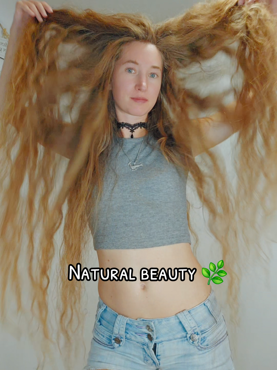 Natural beauty 🌿 Where are my people who prefer natural beauty 🫶 #fyp #natural #beauty #longhair 