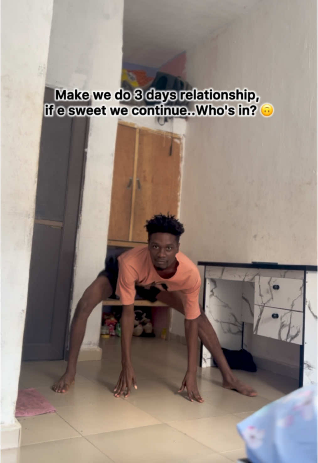 Best spider dance you’ll see today.   #eboobae1 #spiderdance #funnyspiderdance #eboobaedspiderman #funnydance #afrobeat #tiktokpleasemakemegoviral 