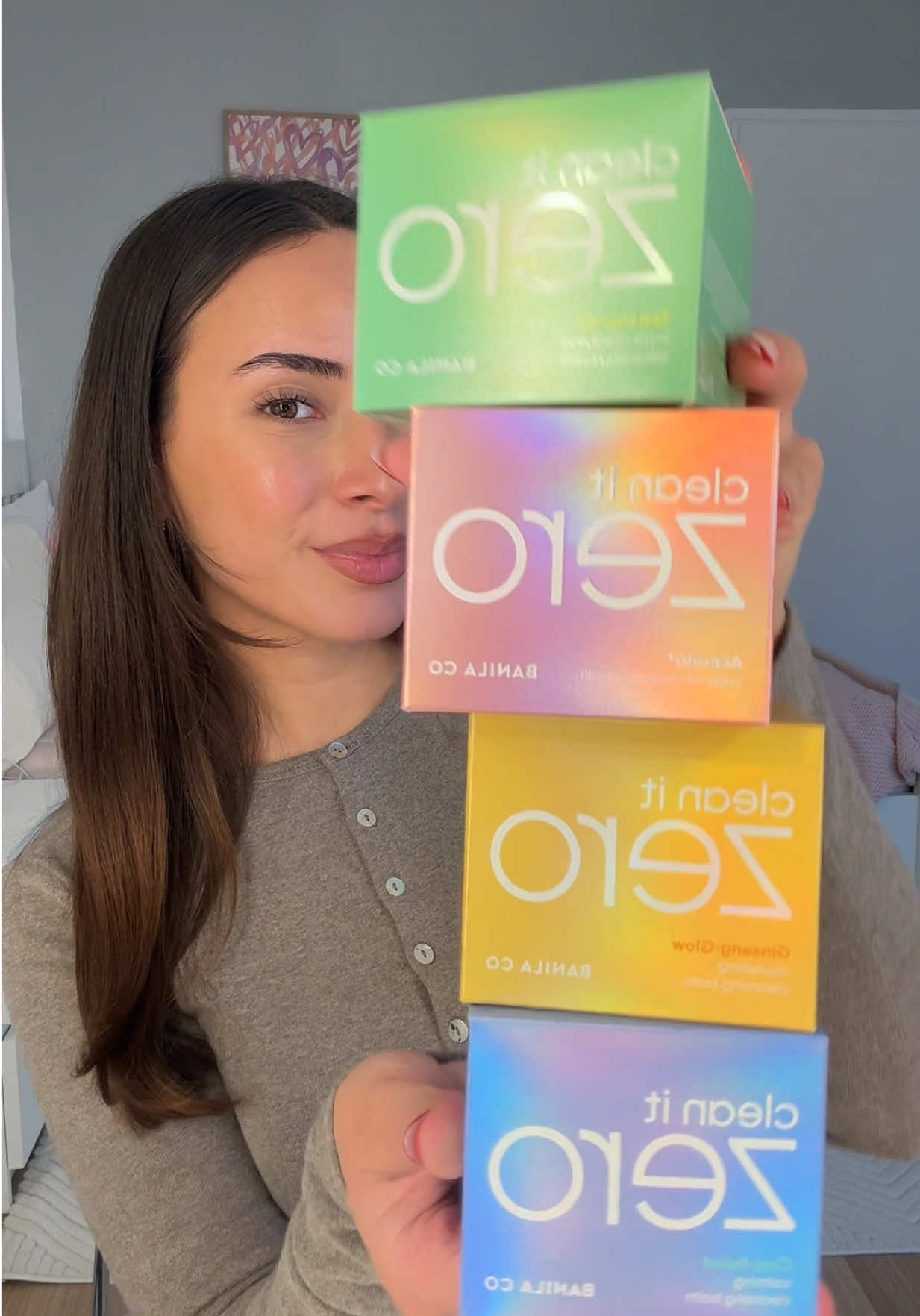 Anzeige|  Ich liebe die Skincare Produkte von @Banila Co EU 🫧✨ Wenn ihr mit Unreinheiten zu kämpfen habt und eine gute Skincare Routine braucht dann ist das eine 100% Empfehlung ! 🤎🫧 #BanilaCo #CleanItZero #cleansingbalm #tiktokmademebuyit #skincareroutine 