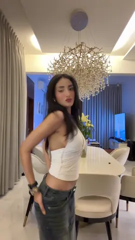 Every drop of sweat was worth it 🔥 5kg lighter, stronger, and ready for the Universe 💖 How do I look?” 🙏💕#TangiaforUniverse #74thMissuniverse #tangiazamanmethila #MissUniverseBangladesh #missuniverse 