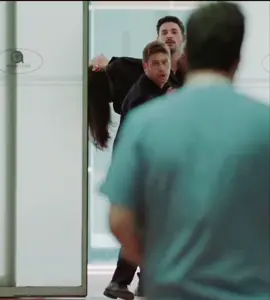 خوفهم عليها 🥺#عيناك_كل_بحر_الاسود #مسلسلات_تركية #اكسبلورexplore 