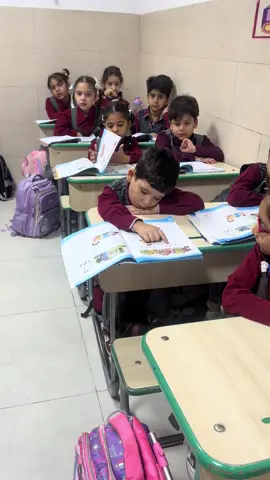 معاناتي ويا تلاميذ الأول  الصبح 😂❤️‍🩹💤#اكسبلور #معاناة_يومية😔🖤 #معلمات #تلاميذ #viral 