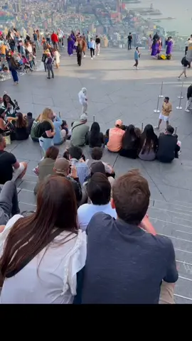 Watching the evening beauty of Manhattan from New York's tallest skyscraper. An unforgettable view that takes your breath away. ❤🇱🇷 #Manhattan 