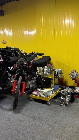 ขาดอีก3คันครบตรีม 37วันเจอกันบนเขา🥷🖤 #เบ้นส์พงศ์เทพ #อาเฮียหลี #เต้ยลํานารายน์ #SOLE #อู่ช่างรักษ์ #เสี่ยอึ่งปลาสด🐟 