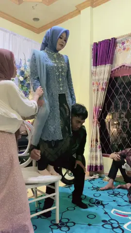 Gawe trend jebul e yo enek taruane nyowo dadi taruane😭