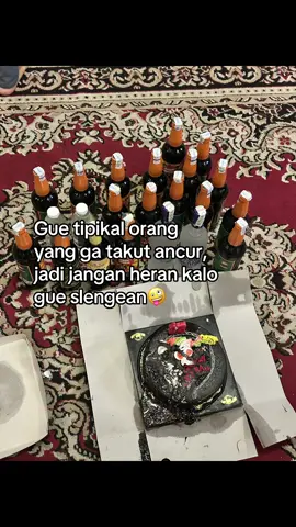 Hehehe😀 #storyanakmalam #storytongkrongan #soembangboys 