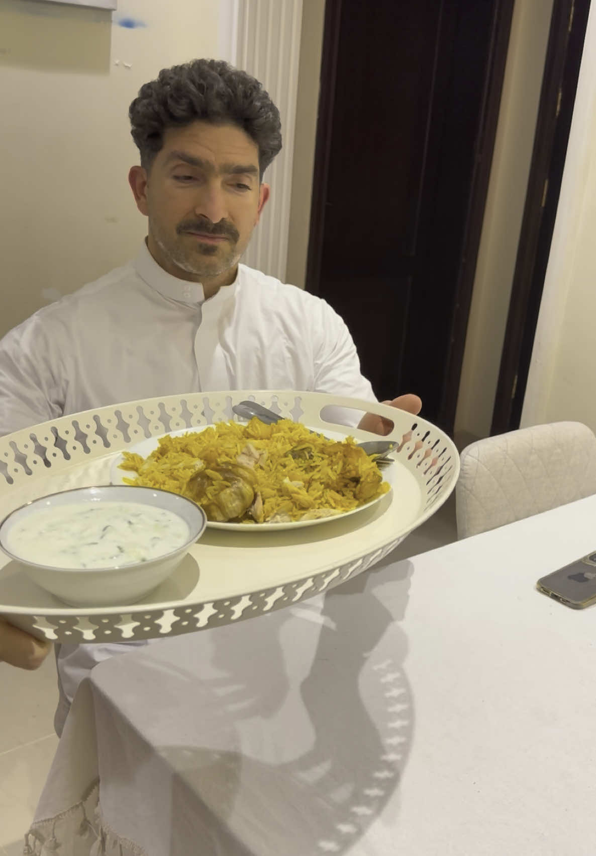 لمن زوجك يعرض عليك راحة ،بس انتي تقرري تتعبي  😭 اسمعوا قصة غذا اليوم 🫣#amonafamily #زوجي #فلوقات_تيك_توك #لايك__explore___ #اكسبلورexplore #explorepage #كومنتات #هاشتاق #قصة #share #like #اكسبلور #تيك #ti̇ktok 