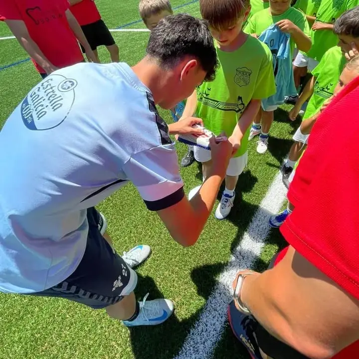 🤍