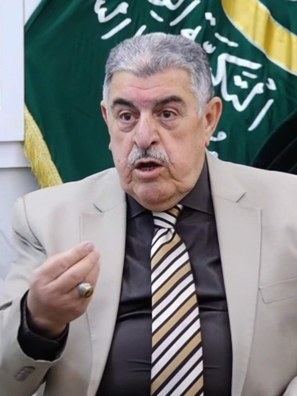 مەترانی عینکاوە و عەبدوڵا سکۆت کو لەسەر دەستی سەید خەنجەری ئیسلام بوون ؟ بەرنامەیەکی تایبەت بە بنەماڵەی سەید خەنجەر لەگەڵ بەڕێز ( هاشم نوری عزالدین سید خەنجەر ) تایبەت بە میدیایی لۆ