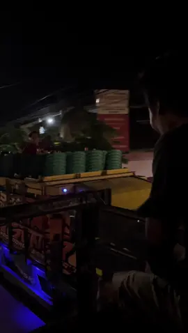 Jam mepet isuk kudu ready #trukoleng  #soundballap  #masukberandafyp 
