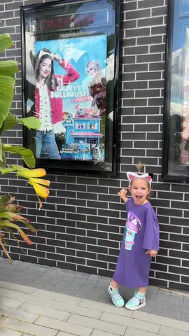 Thank you @gabbysdollhouse and @DreamWorks Animation for inviting us to come see the new movie!! Eliana had so much fun!! 🤩 #gabbysdollhouse #movies #MomsofTikTok #toddlermom #sahm 