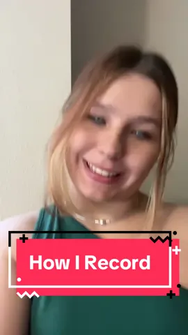 I’m Mia Paige, and I’m a voice actor who is blind. This is how I audition! Ignore my eyebrows, it’s a muscle thing😭 #voiceacting #anime #videogames #GenshinImpact #nikkethegoddessofvictory 