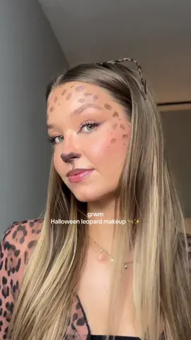 my FAV Halloween makeup 🐆✨❤️ are you being a leopard?!  #halloween #halloweenmakeup #leopard #leopardmakeuplook #catmakeup 