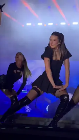 new trend? 🩷 #manifest #keşfet #foryou #fyp #viral @manifestgirls @Lidya Pınar 