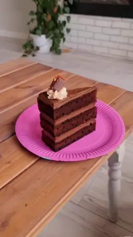 Day 1 of building my 3D Cake Gallery Wall and I only have 7 days to finish everything (because a TV crew is coming to film it 😳🎥)   So far: I sketched the layout, started painting, recycled some old canvases, and can’t decide if I want standing cakes or sleeping cakes 🤭   Follow me for Day 2 & tell me, what background color should I do next? #artchallenge #3dwallart #cakeart #artistsoftiktok #gallerywall 