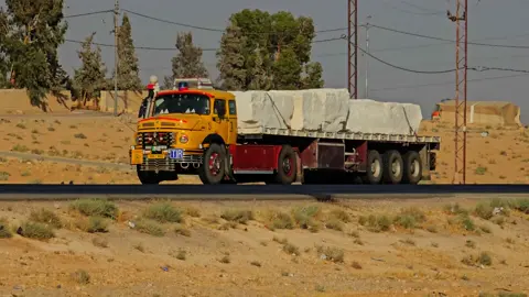 #شاحنات_مرسيدس_بنز🇩🇪 #شاحنات_النقل_البري #تريلات_العراق #شاحنات #شاحنات_الاردن @عمار بازوايا ✅ 