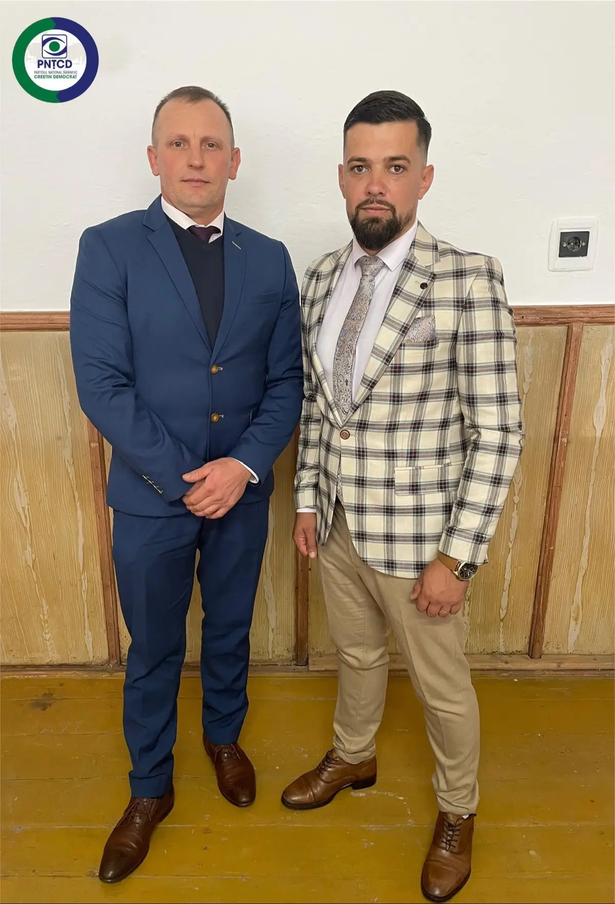 Primul membru cooptat în „Biroul Județean de Conducere al PNȚCD Bihor„ ! Sărac Silviu Paul Traian - tânăr antreprenor, cu afaceri locale, pe nișa zootehnică și agricolă, un om cu principii morale și creștine, om al satului romanesc… patriot în adevaratul sens al cuvântului 🇷🇴 . Silviu Paul, este și va fi, unul dintre pilonii principali al acestui proiect politic județean, omul de la care a început totul, prin ideea de alăturare, într-un proiect politic de anvergura PNȚCD - Partidul Național Țărănesc Creștin Democrat . Silviu Paul, a venit în echipa țărănistă, cu gândul de a pune umărul și a-și aduce aportul, la promovarea valorilor creștine și culturale, dar se va implica activ în viața politică și sociala bihoreană din postura de Vicepreședinte al Filialei Județene PNTCD Bihor  ! Îți urez mult succes și la cat mai multe reușite alături de echipa PNȚCD Bihor ! #PNTCDBihor #PNTCD  @Silviu P.T. 