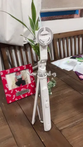New tripod <3 #foryoupage #fypシ゚viral #tiktokshop #tripod #ulanzi 