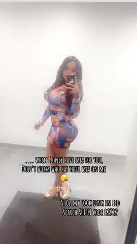 Judge her by how she handles attention 😉😘 #fyp #sheindresses #ionlyhaveeyesforyou #relatiinships #couples @CarmelitaGrace 