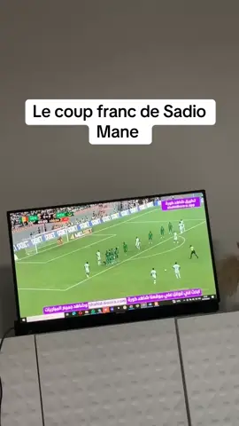 Le coup franc de Sadio #passionfootsn #senegaltiktok #footballtogether #sadiomane 