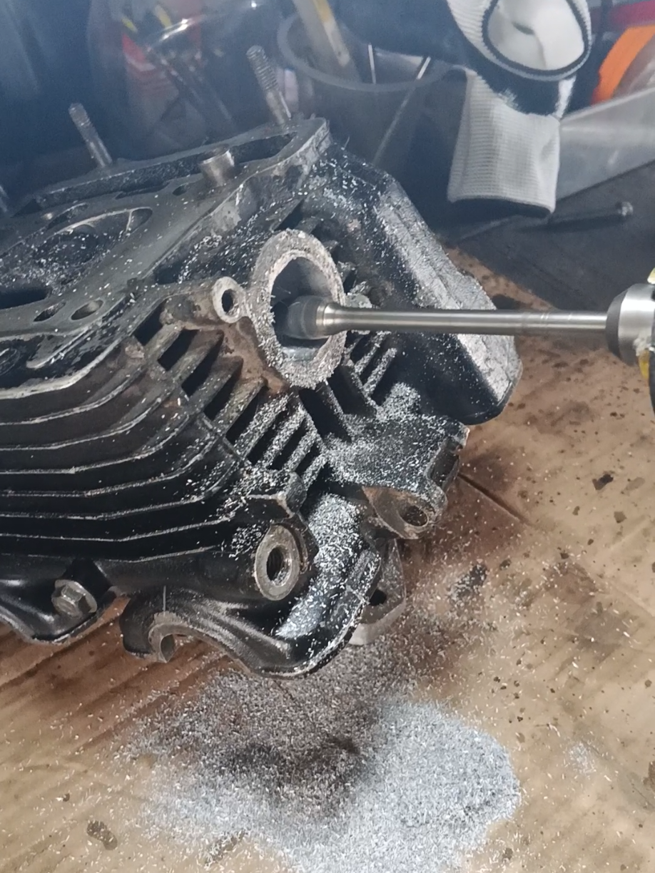 kusus untuk bulan ini jasa porting satria Fu cuma di harga 300 ribu  Monggo yang minat langsung DM saja 