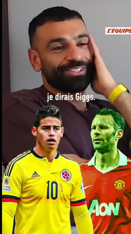 محرز عم صلاح و حكيمي و زياش ... افضل لاعب ف الدوري الإنجليزي مع نادي مغمور (ليستر سيتي) و  ال 7 في ترتيب البالون دور في جيل رونالدو و ميسي و نيمار ... ☠️ #riyadmahrez vs #mosalah #algeria #football #محرز_فخر_العرب🇩🇿💕🌹 