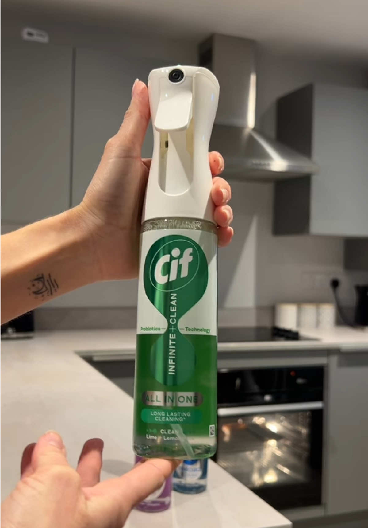 Has anyone else been seeing the @Unilever Store Cif Incinate Clean products popping up all over the place?! Well they’re now available on TikTok Shop and delivered SO insanely quickly, I’m sure I placed my order and they arrived the next day which is 🙌🏻 10/10 if you ask me! The bundle on TikTok shop comes with 3 different scents/ and each one is super fresh and leaves a long lasting fragrance around the home 💪🏻#CapCut 