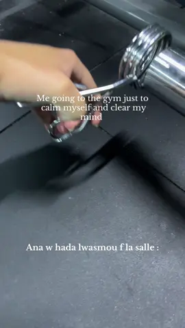 😠  #gymgirl #GymLife #algeria #funnyvideos #fyp 