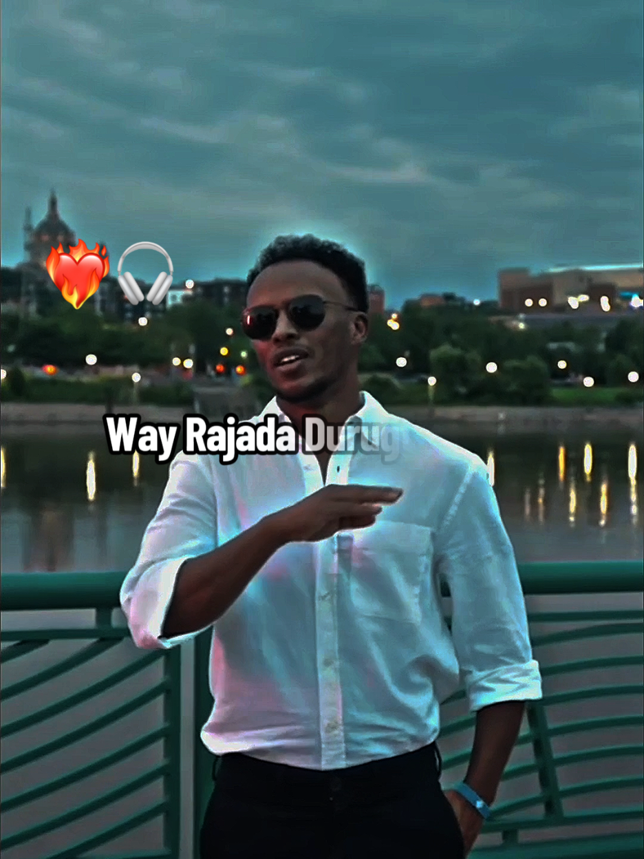 Riyada Durugtay idaa🥺🤦🏽‍♂️#nimcaanhilaac #somalilyrics🌺😕💎 #somalitiktok #marwaan002 #viral 