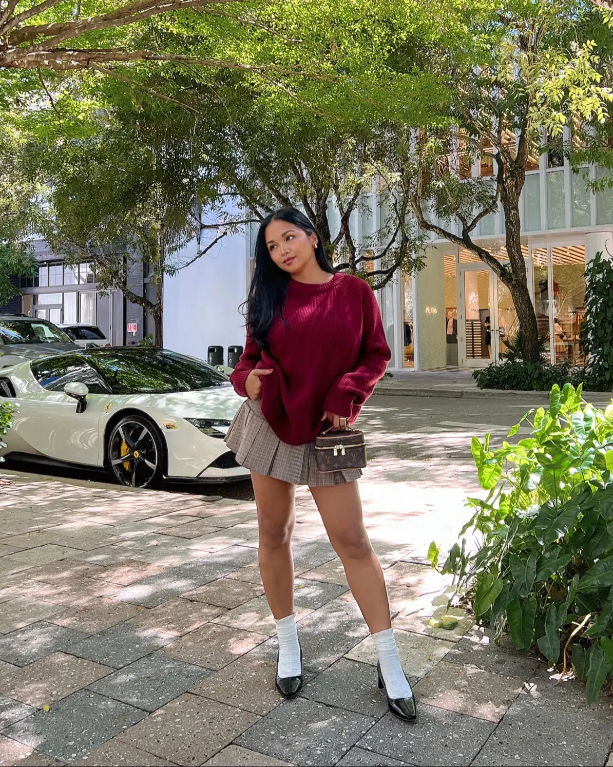 Sweater + mini skort by @Edikted  Code: TRICIA10 #falloutfitinspo #preppyfashion #pleatedskirtoutfits #fallootd 