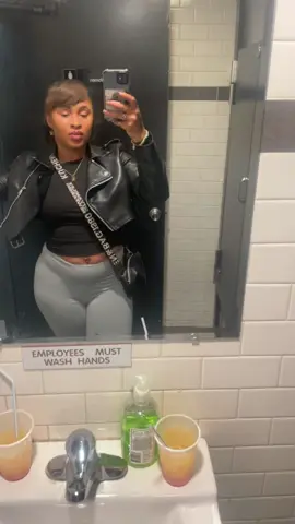 Fine shhhhhytttt 🥹🤟🏾 #fup #boredathomeagain #followme #fyppp #fypシ゚viral 