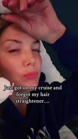 @Royalcarribian Is there any nice girls on my ship that will let me borrow your straightener?? Message me! 🙏❤️🤦🏼‍♀️#wonderofthesea #miami #nassau #cruise #girlsgirl 